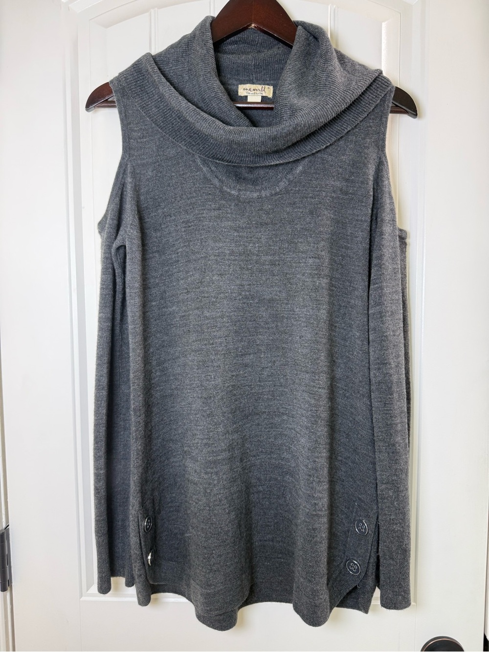 ONE WORLD‎ Gray Cold-Shoulder Cowl Neck Sweater